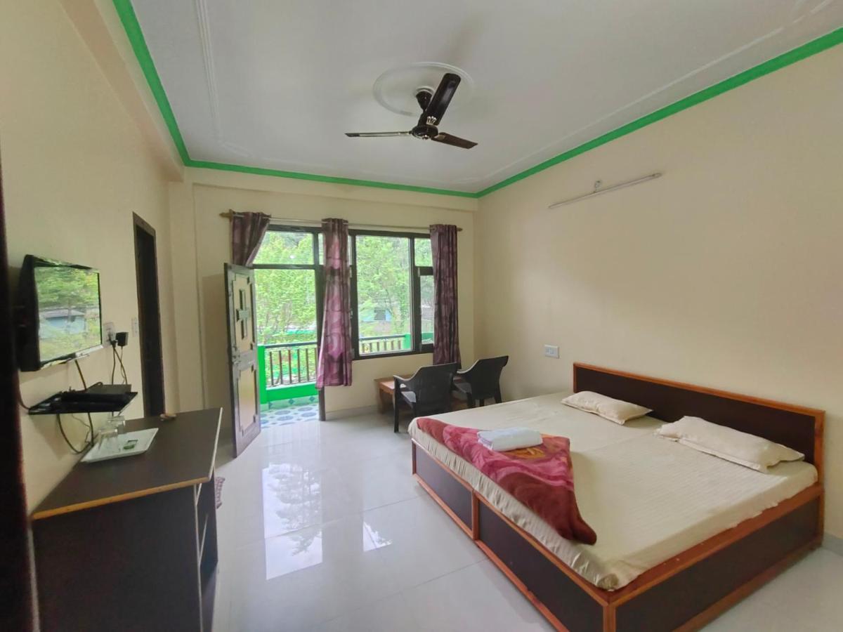 The Royal Orchard Kasol 호텔 외부 사진