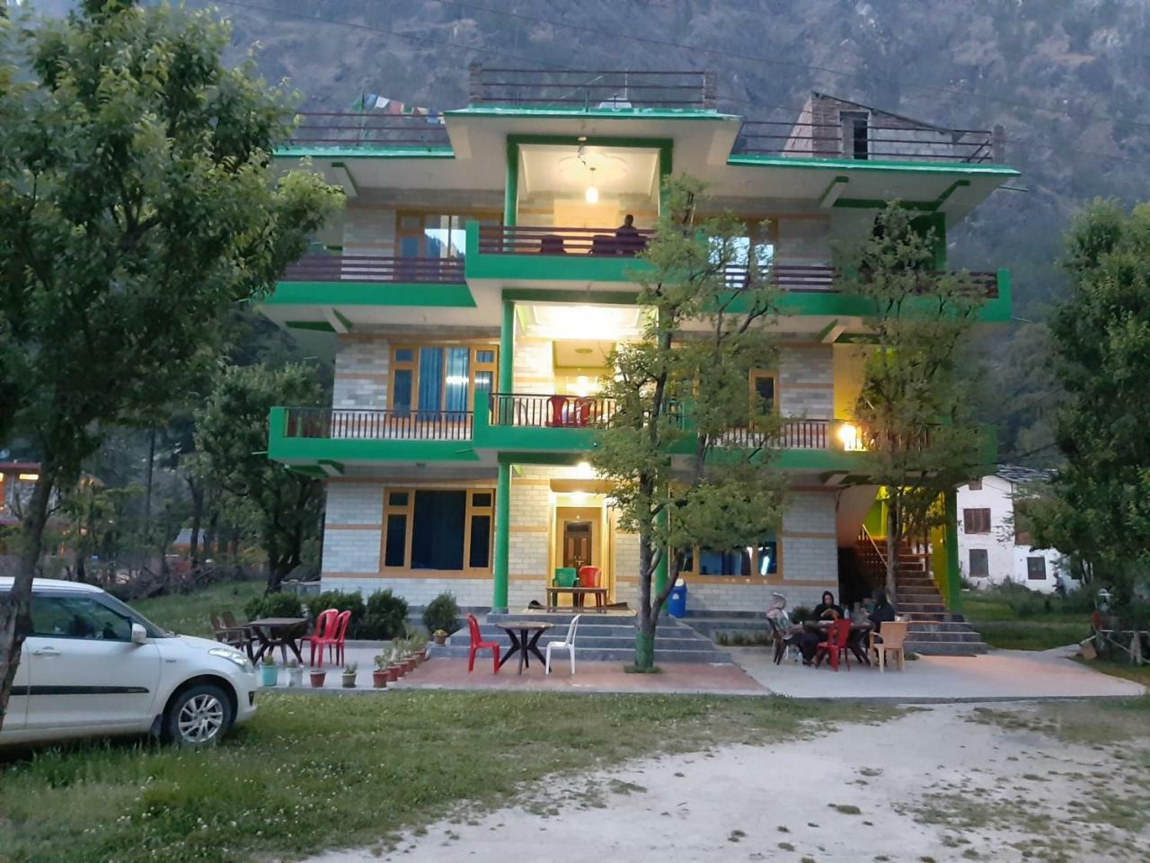 The Royal Orchard Kasol 호텔 외부 사진